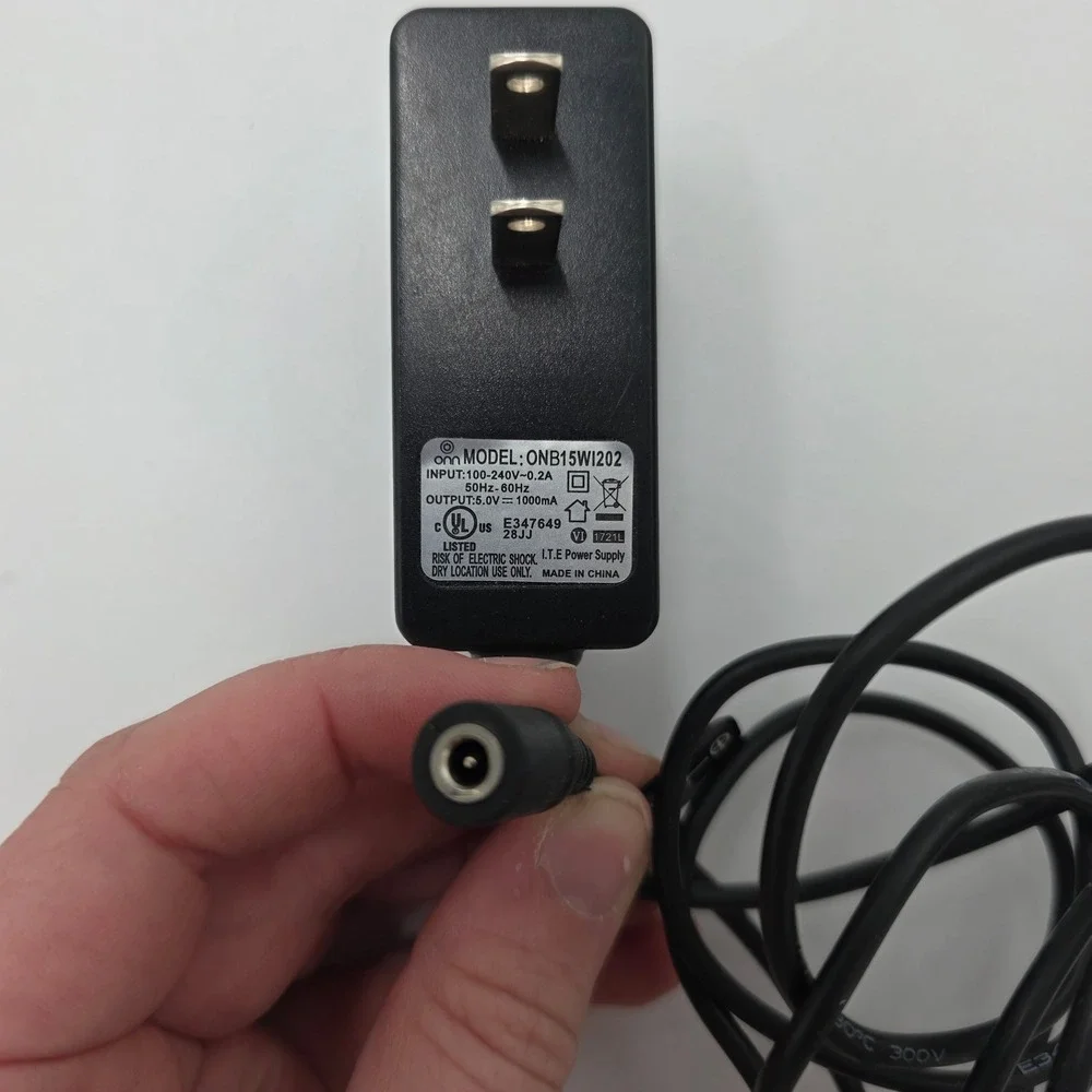 Lot of 6‎ AC Power Adapters / DC Power Supplies – Mixed Voltages – Untested